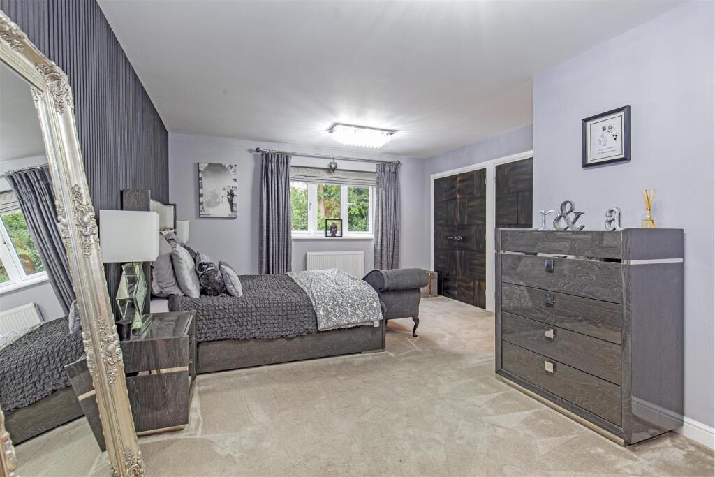 Principal Double Bedroom
