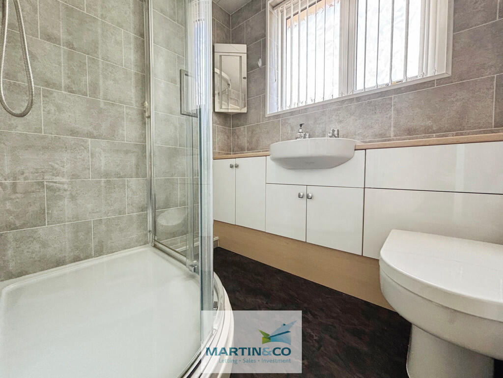 edd89bca--4A4E-80...