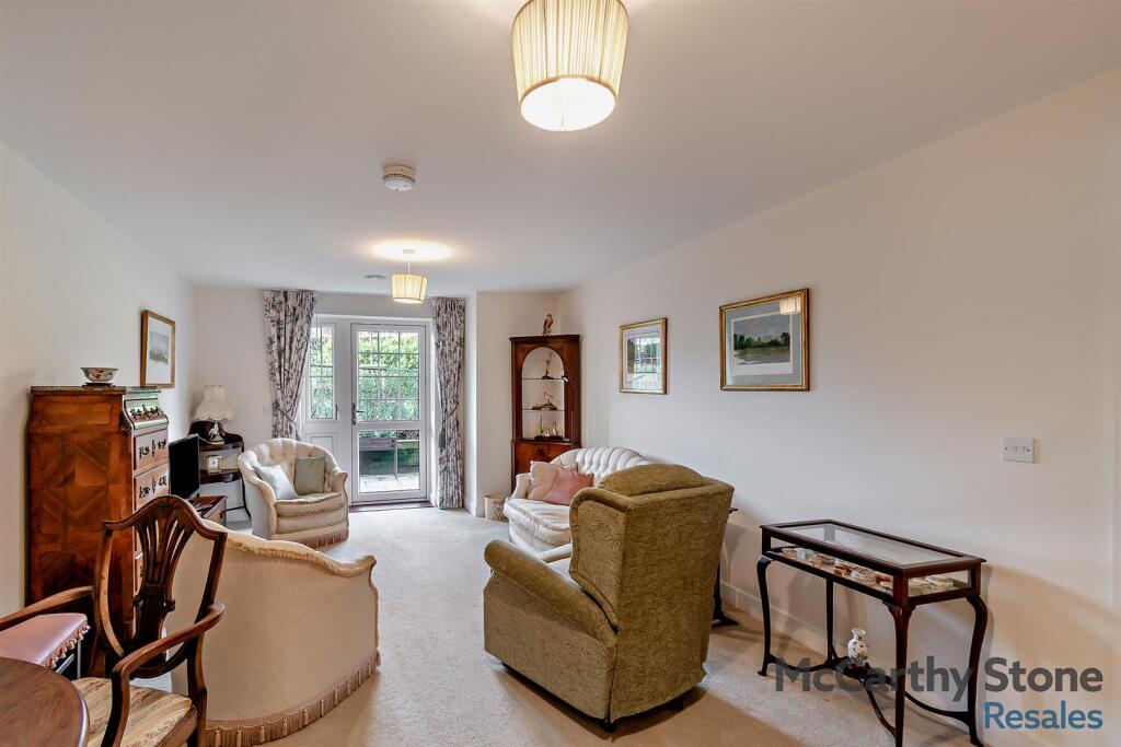 8643823-interior08-800.jpg