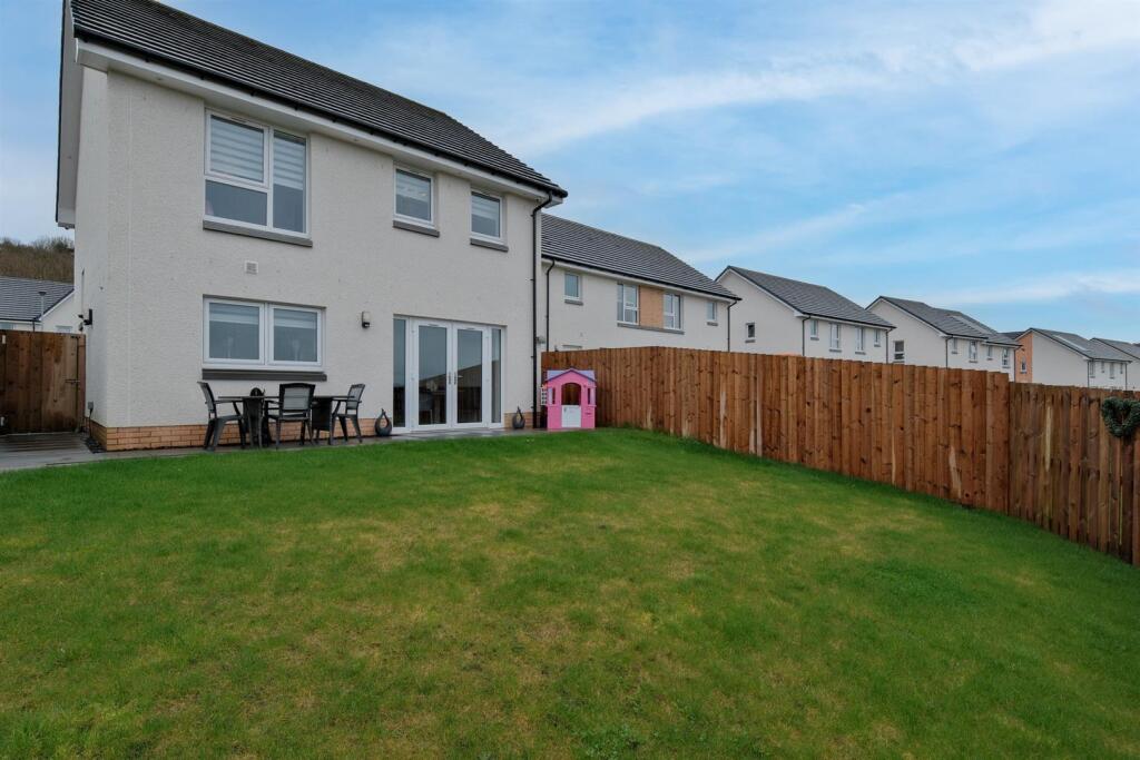 040-31 Ardencraig Terrace, Glasgow, G45 9BJ.jpg