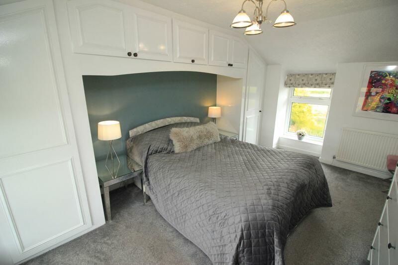 Main Bed 1