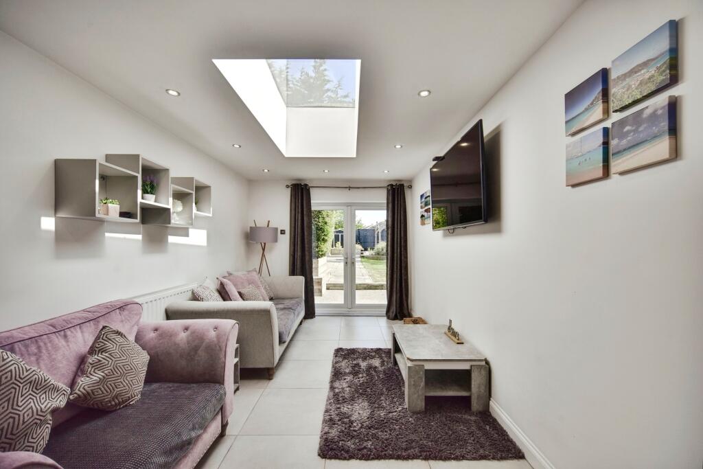 Modern Extension Family Area