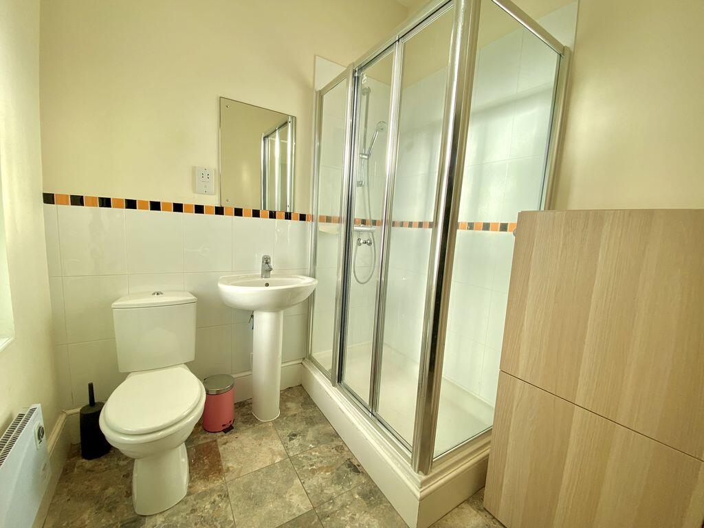 Ensuite Shower Room