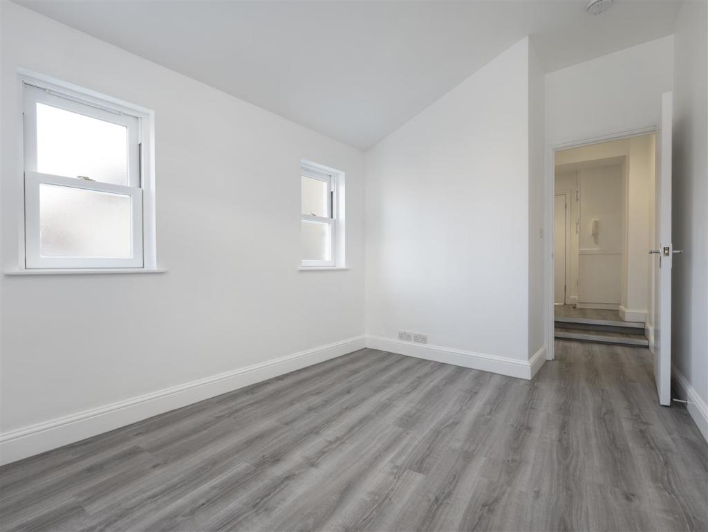 Bedroom.jpg