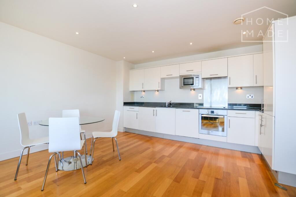 DSC_599615578529771557876051 (Large).jpg