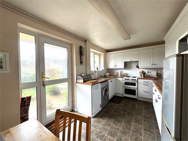 kitchen...