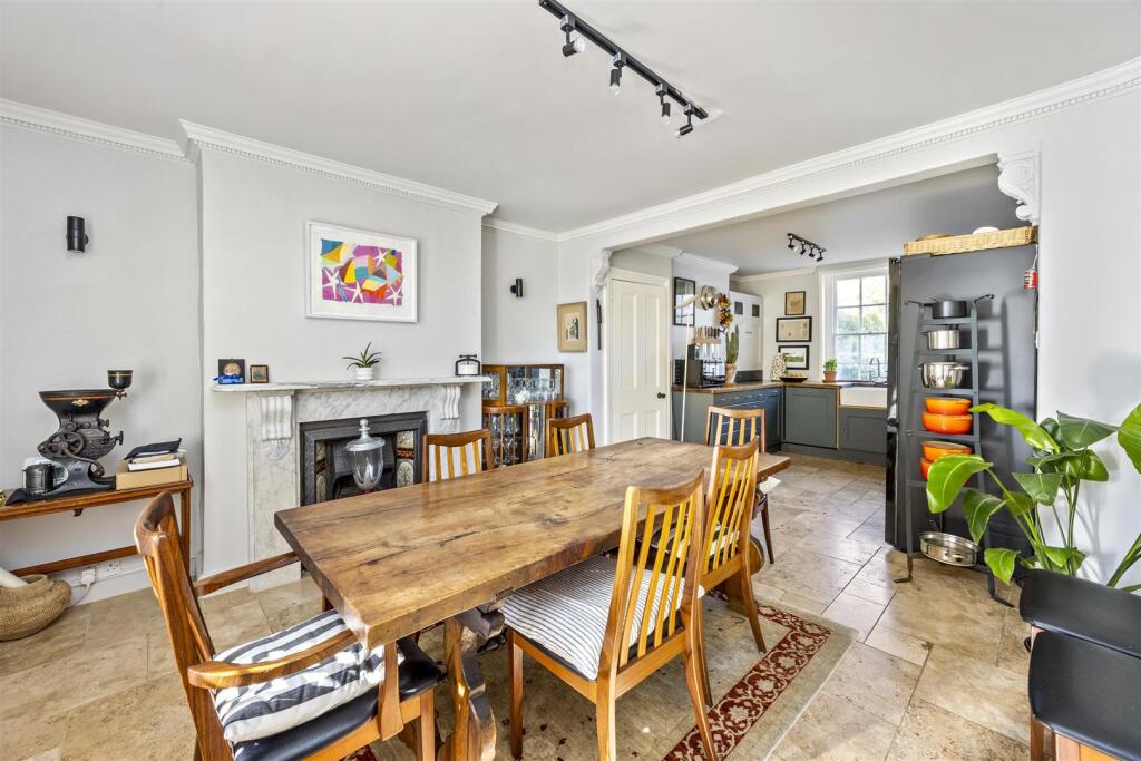 Ambrose Place, 4_4a-011.JPG