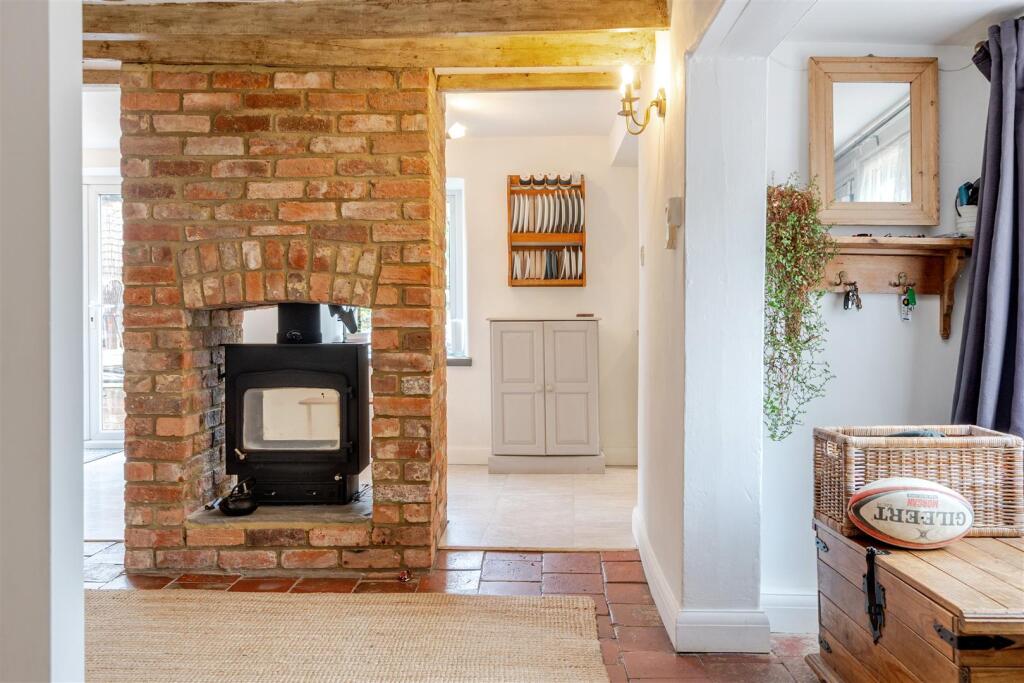 The Robin Hood House, Greens Norton (26).jpg