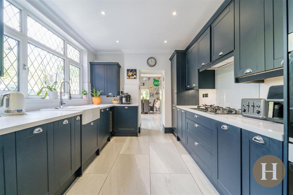 Hadleigh Estate Agents-9.jpg