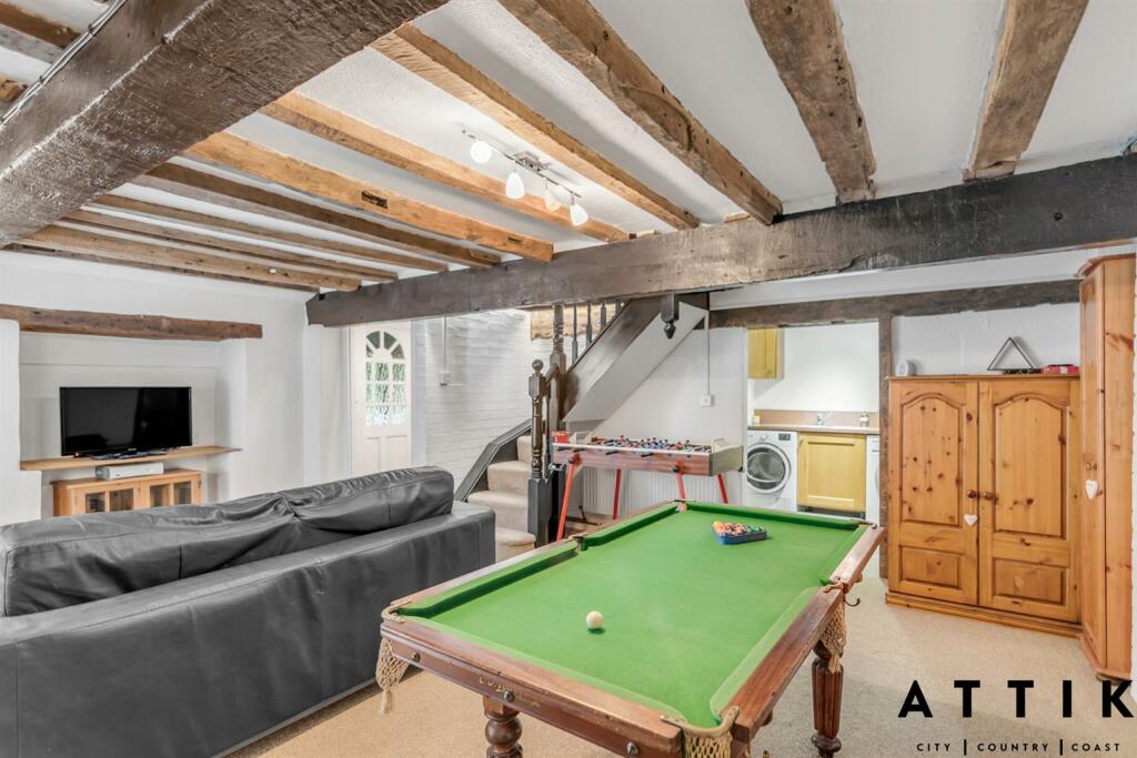 152 Chediston Street, Halesworth IP19 8BD (34).jpg