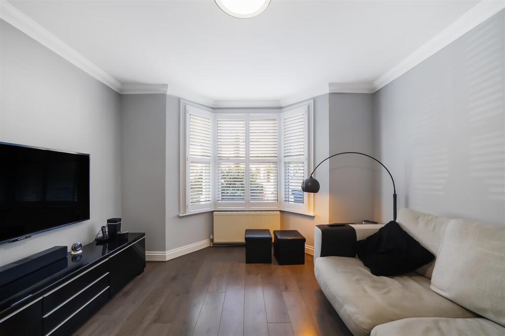 76 Clifton Road - y0ZKBet04NqyVcY053Fn.jpg