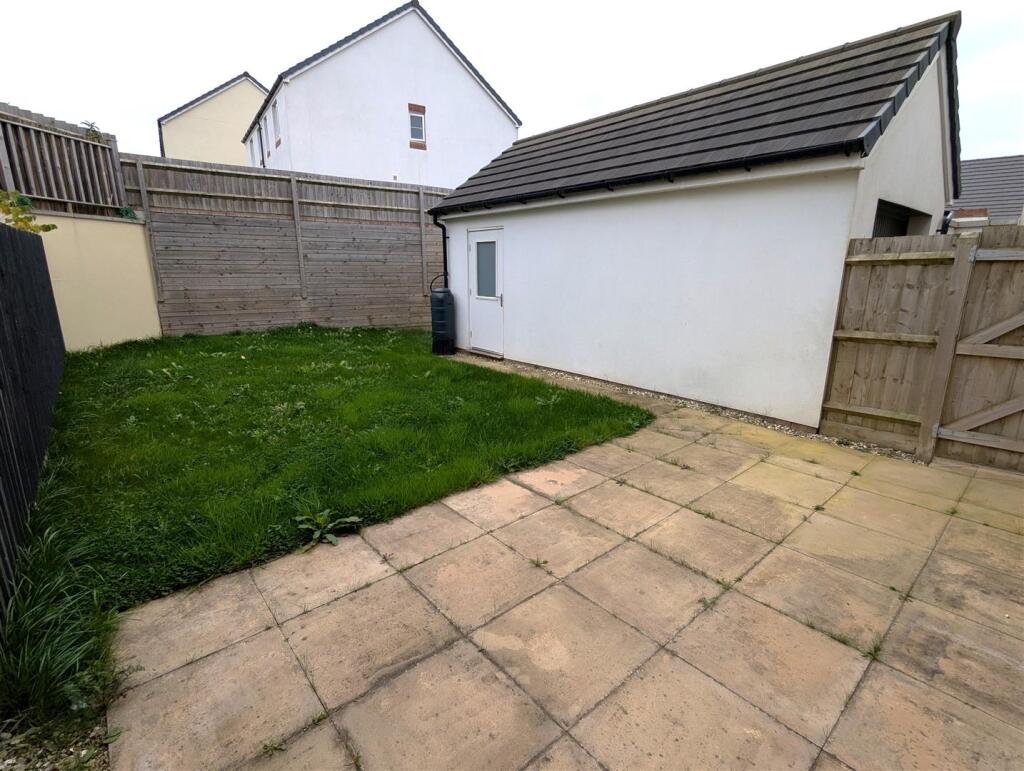OUTSIDE REAR