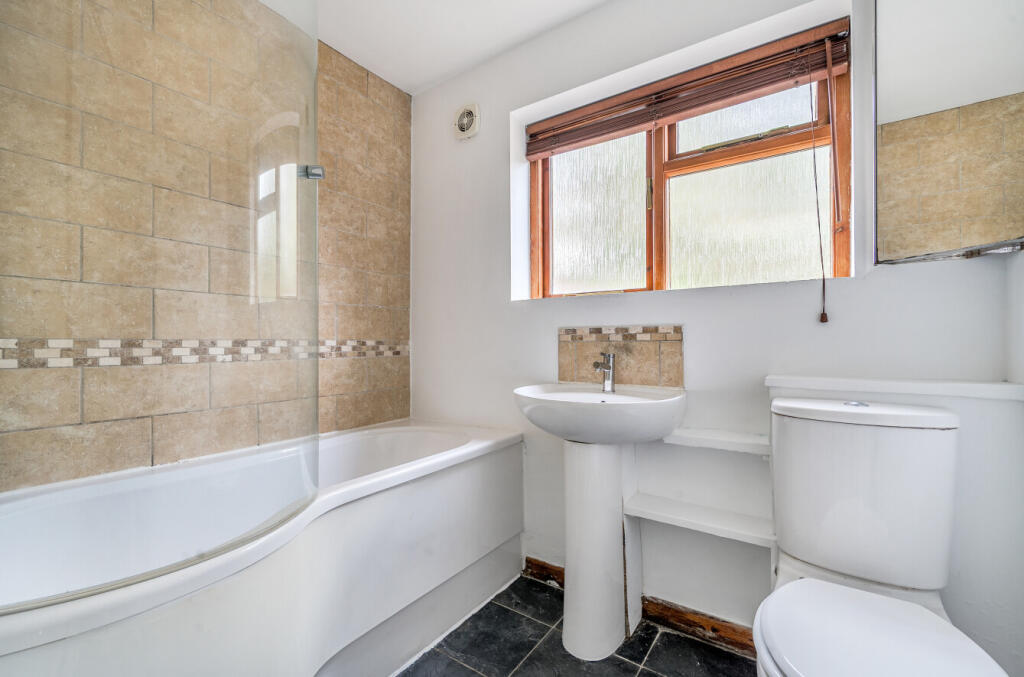 1380338-10-691201...