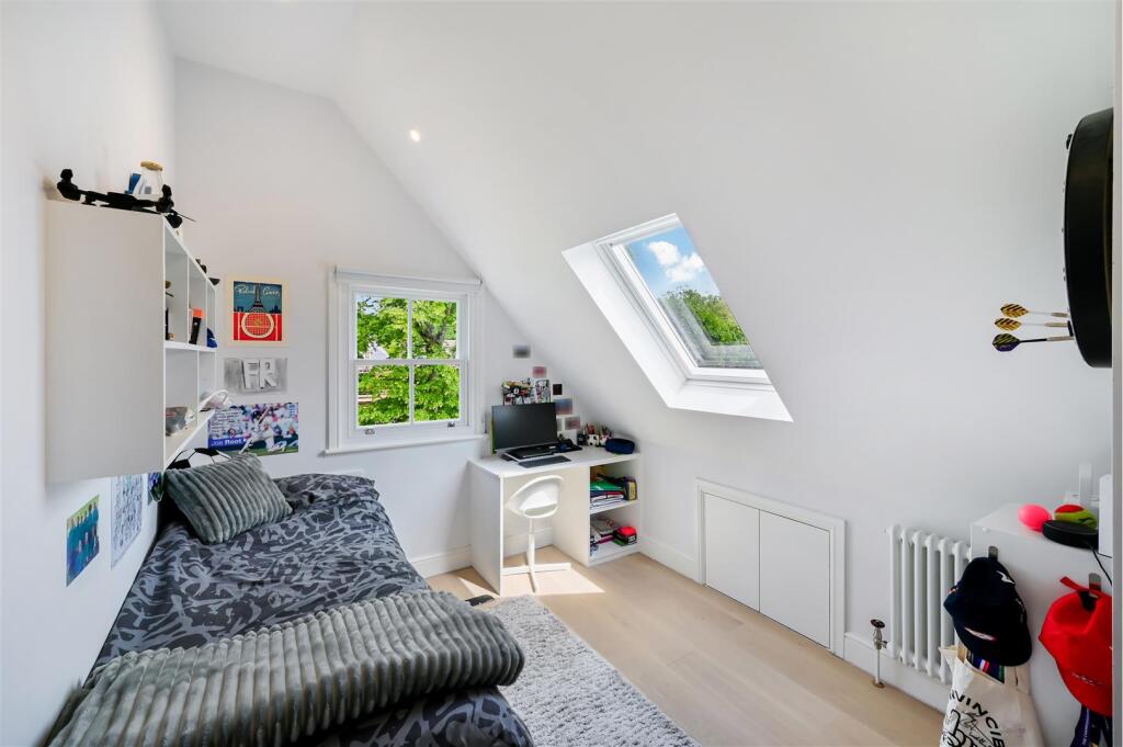 MELBURY GARDENS, 86B-5.jpg
