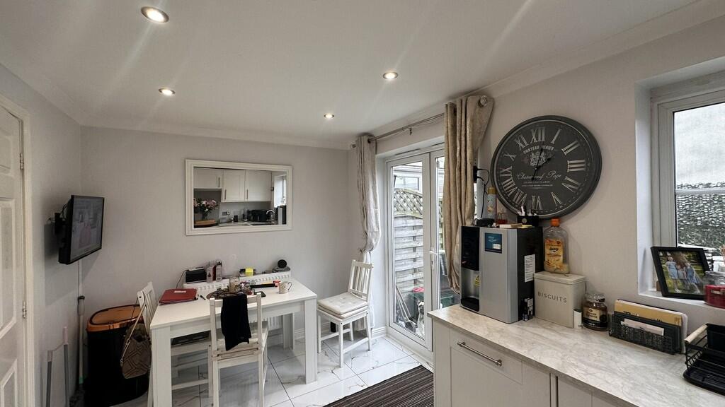 Kitchen-diner