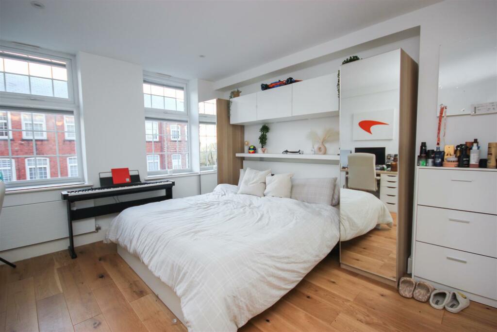 Bedroom one..jpg