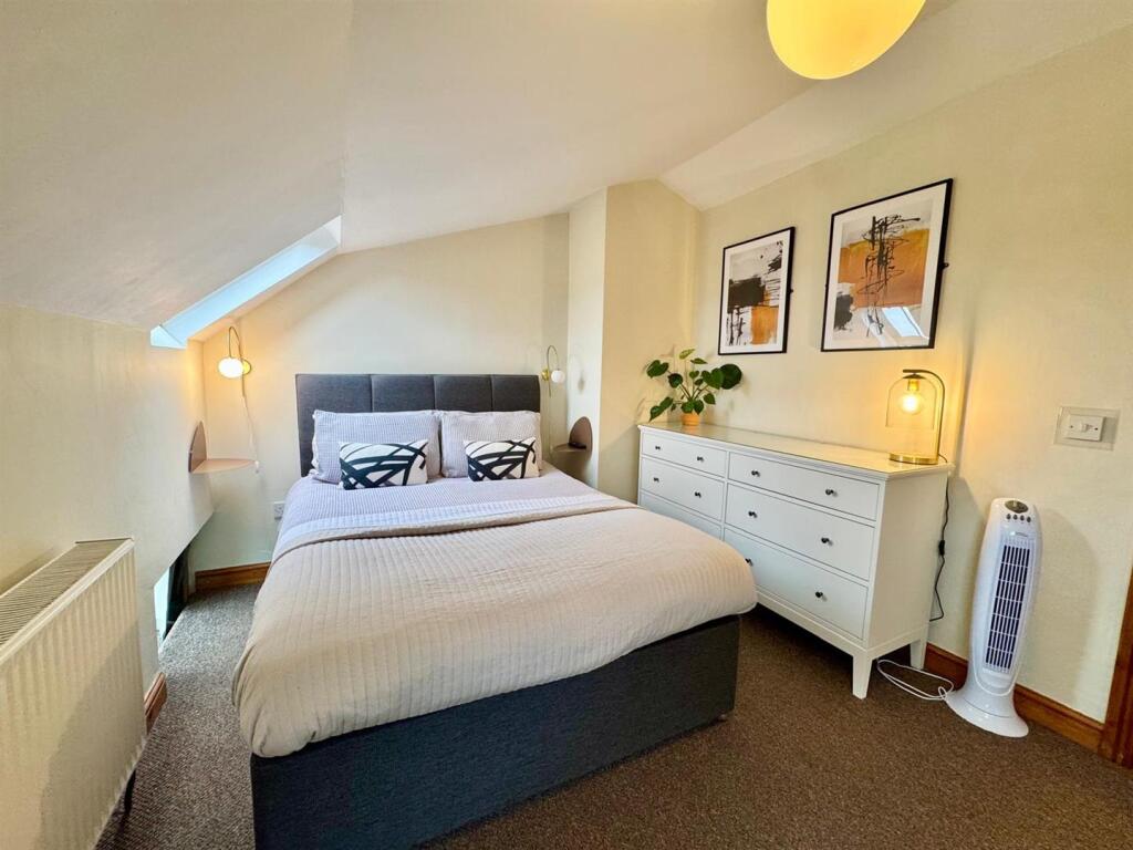 PHOTO-2025-09-05-07-36-53 (12).jpg