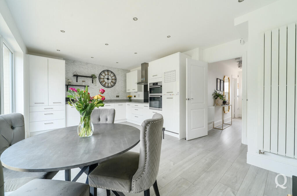 e2d42c0e-fdba-476...