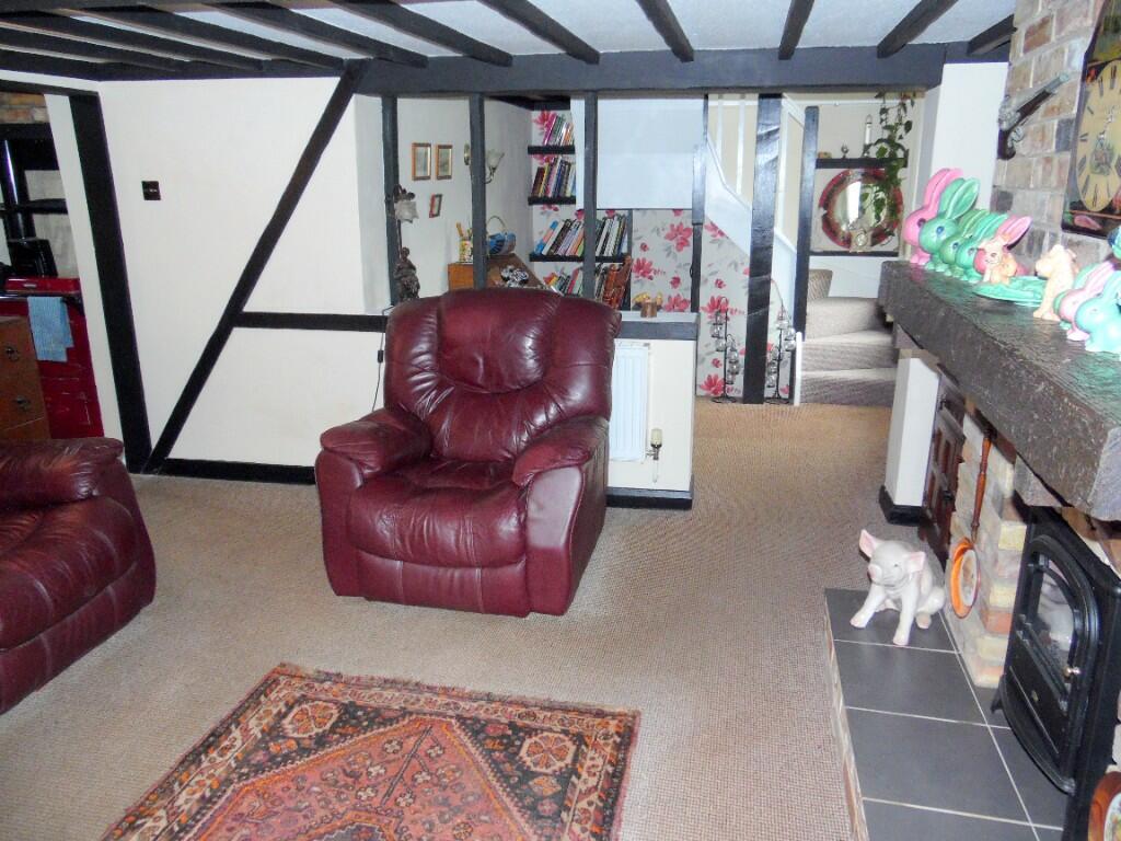 LOUNGE &amp; STUDY