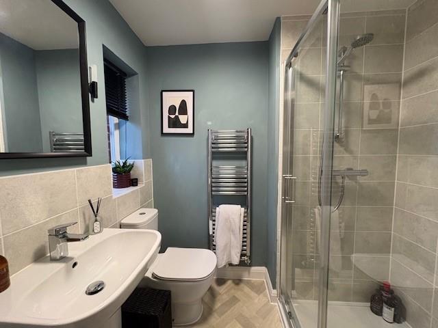 Shower room.jpg