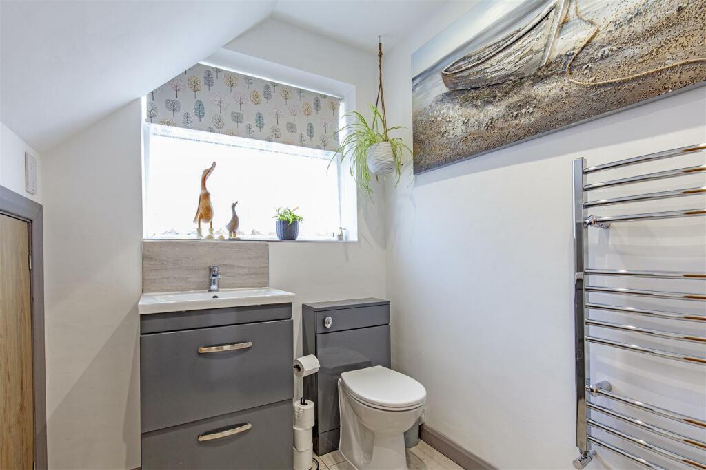 Shower Room-1.jpg