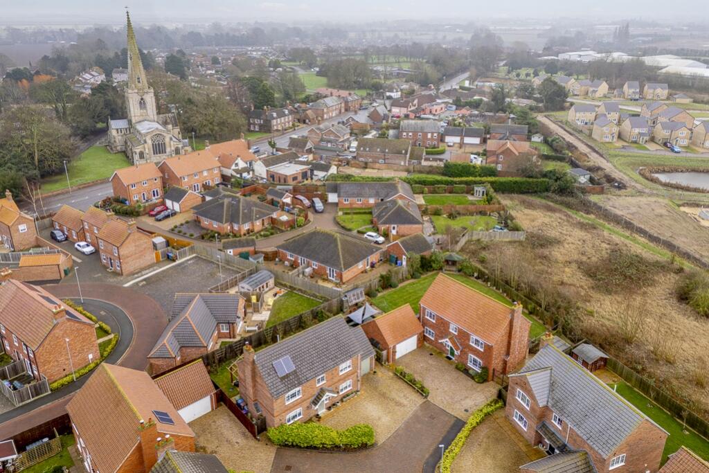 10 Tower Gardens (Sutterton)-1