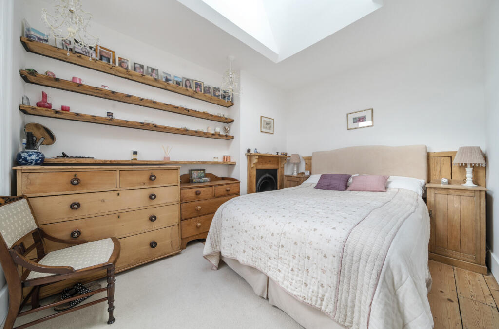 1345689-13-68b1b7...