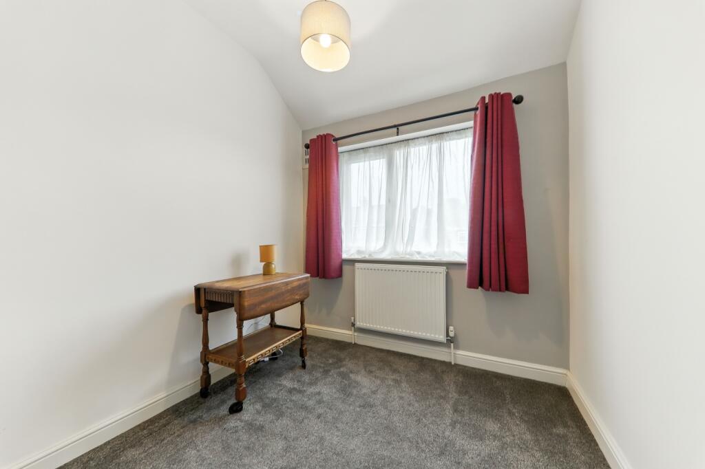 Bedrrom 3.2 - Willow Garth - EweMove Pontefract