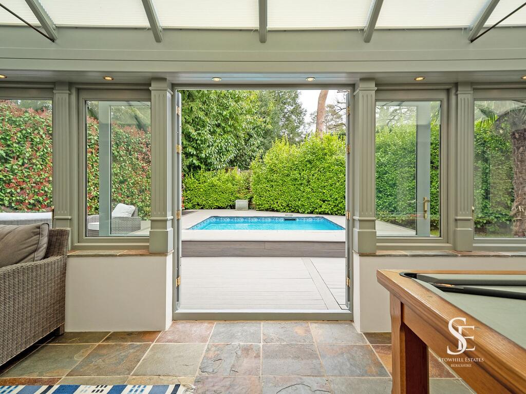 Orangery to Pool