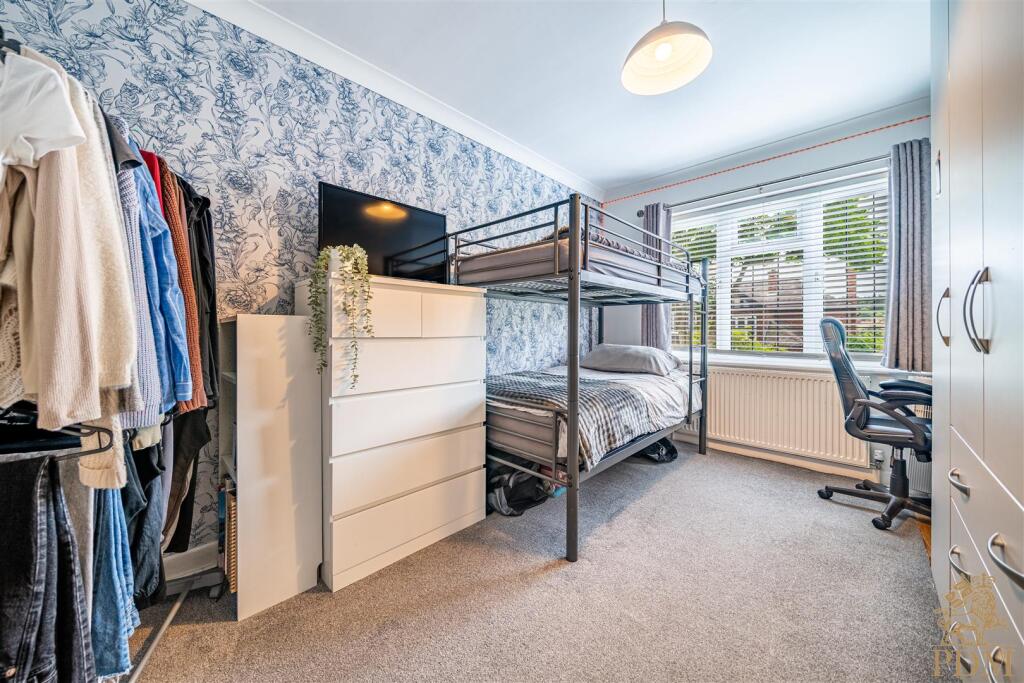 25044-04 186 Harrow Road_017.jpg