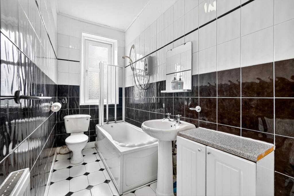 3 john clarke street, largs _11.jpg