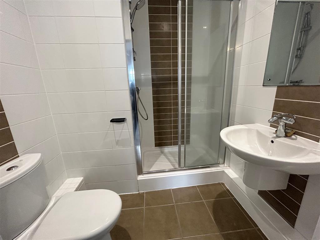 En-suite Bathroom