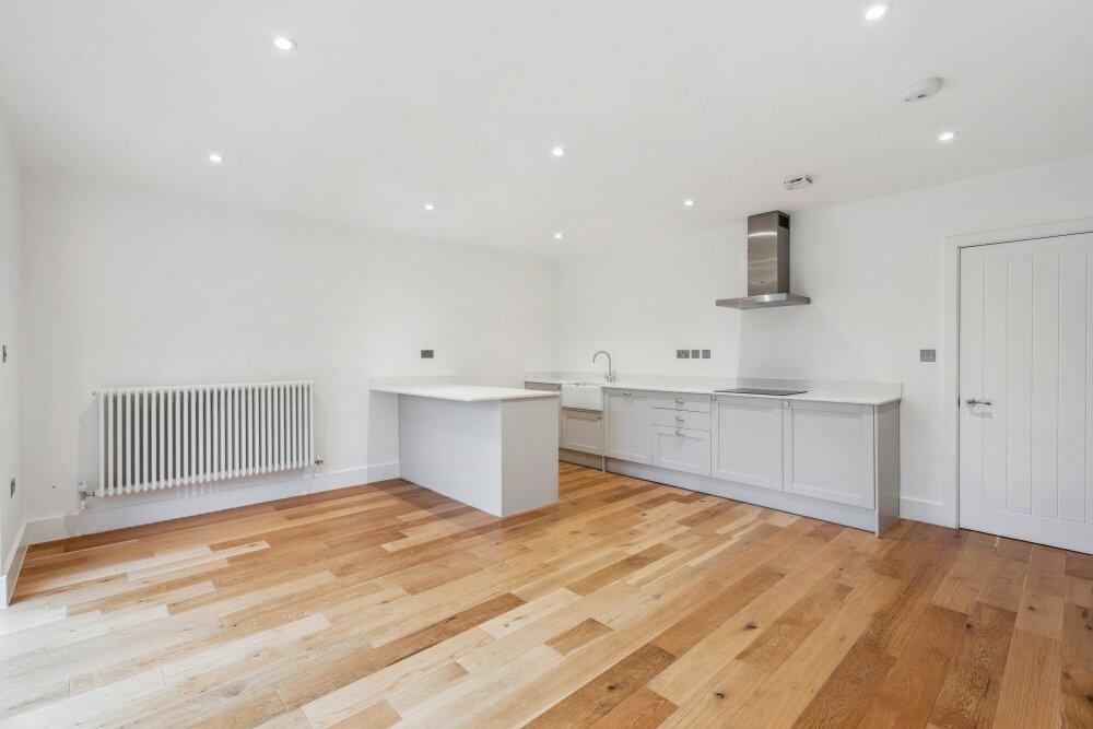 Kitchen/Dining (11)