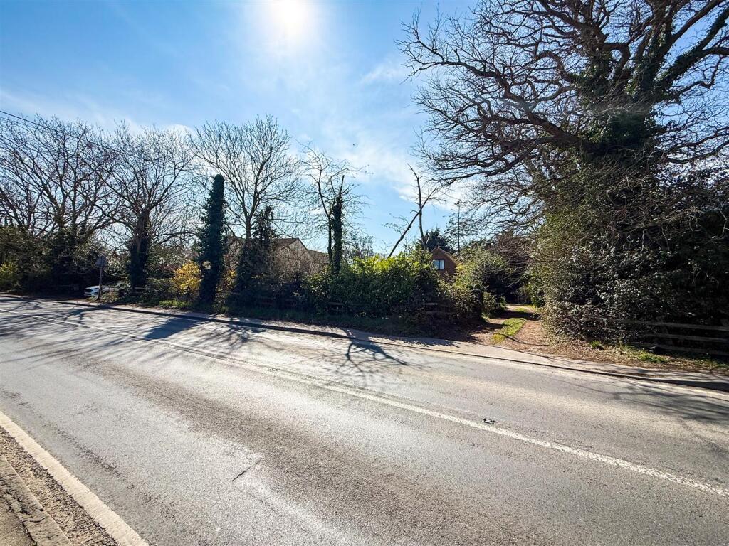 SITE VIEW FROM CLACTON ROAD