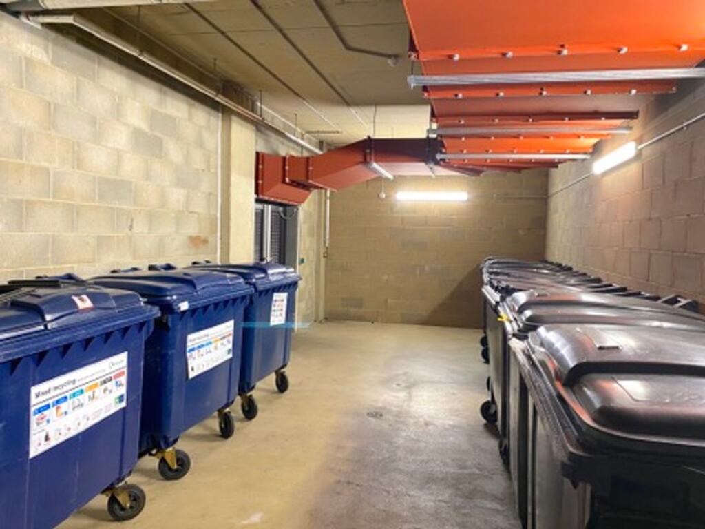 Bin Store