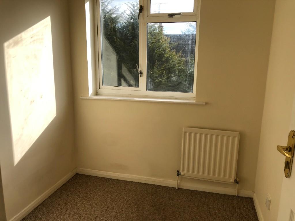 Bedroom 3/Study