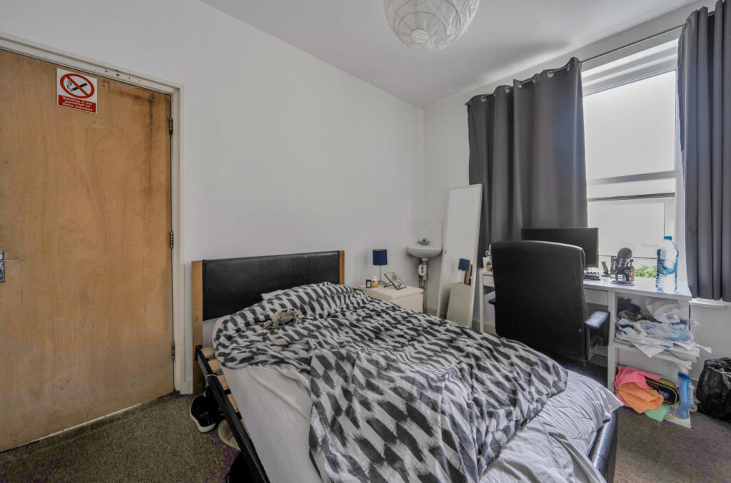 1355293-15-68c822...