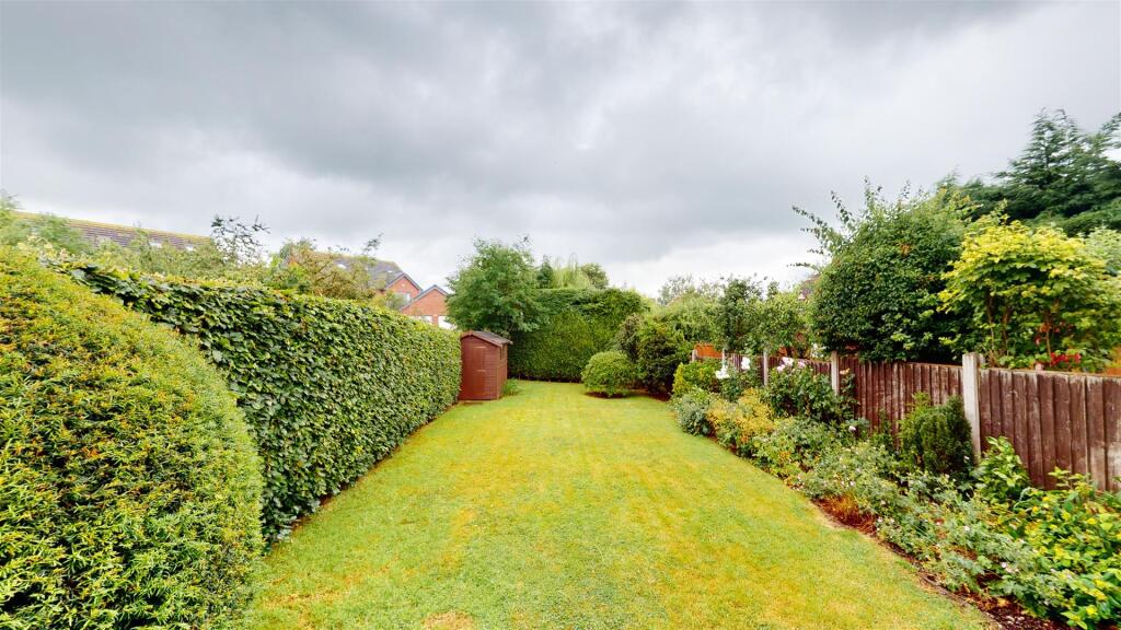 St Andrews Road 37 Rear Garden 2023.jpg