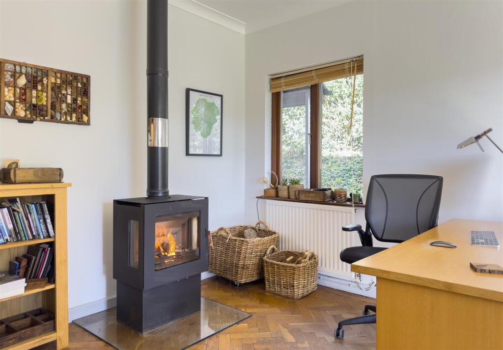Study - Log-burner