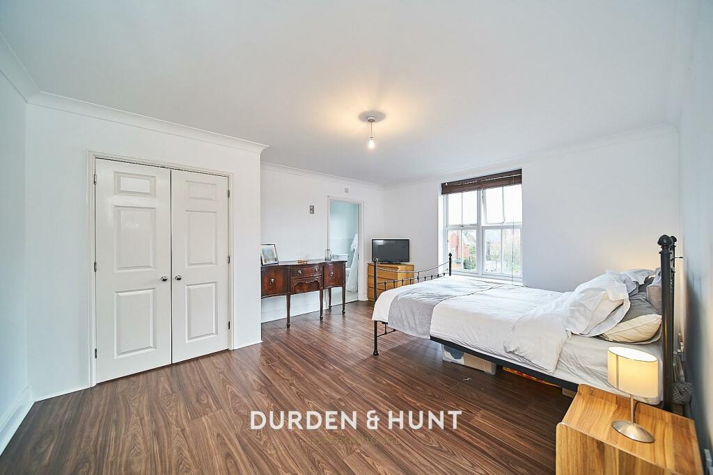 Cheltenham 24_result.jpg