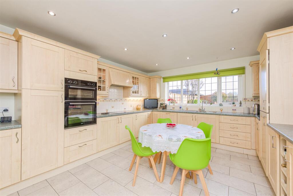 30 Coton Road, Nether Whitacre