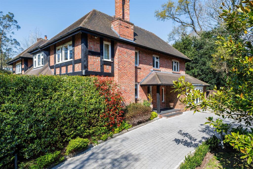 89011_54 The Avenue(32).jpg