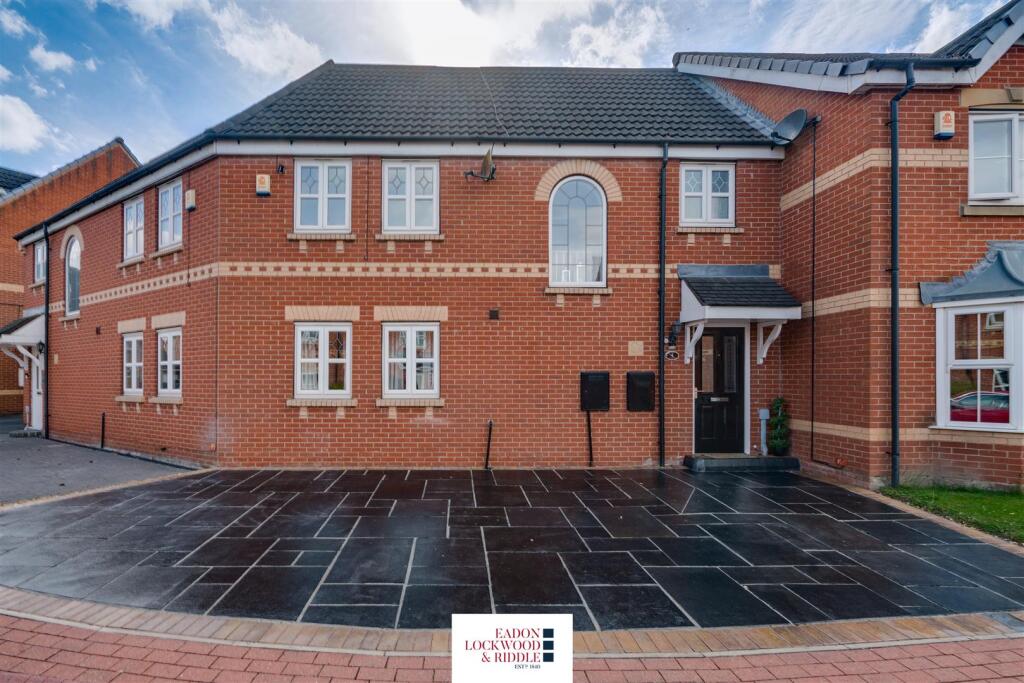 Malvern Drive, Woodlaithes, Rotherham