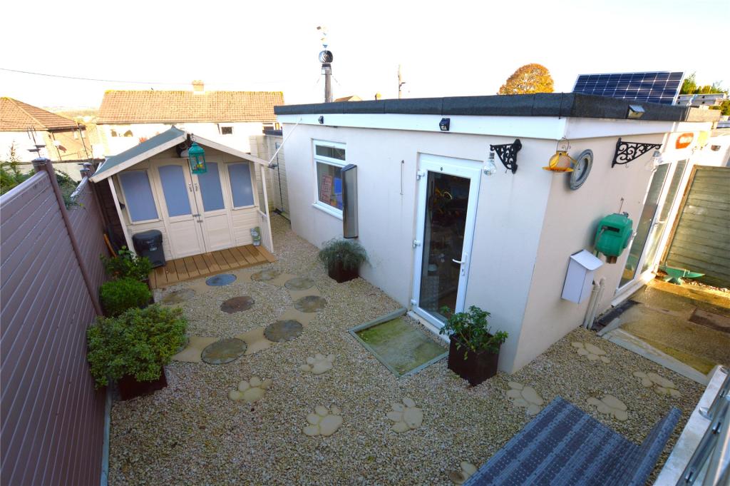 Garden/Outbuilding