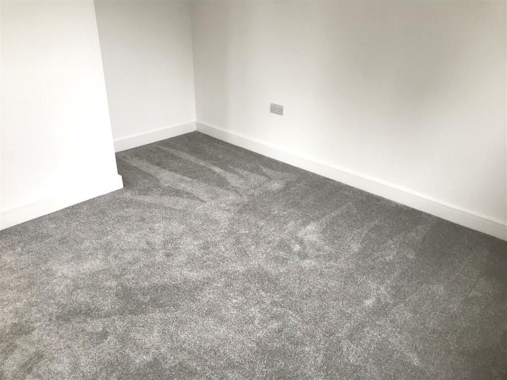 Bedroom one.jpg