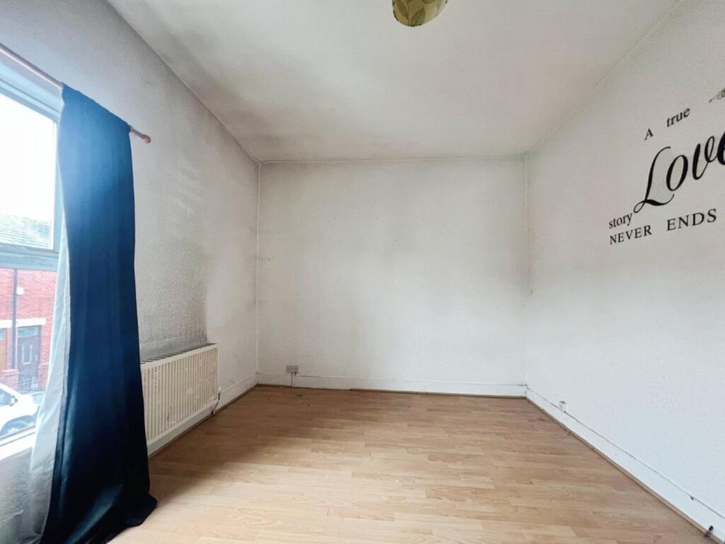 pbox-bedroom-309726.jpg