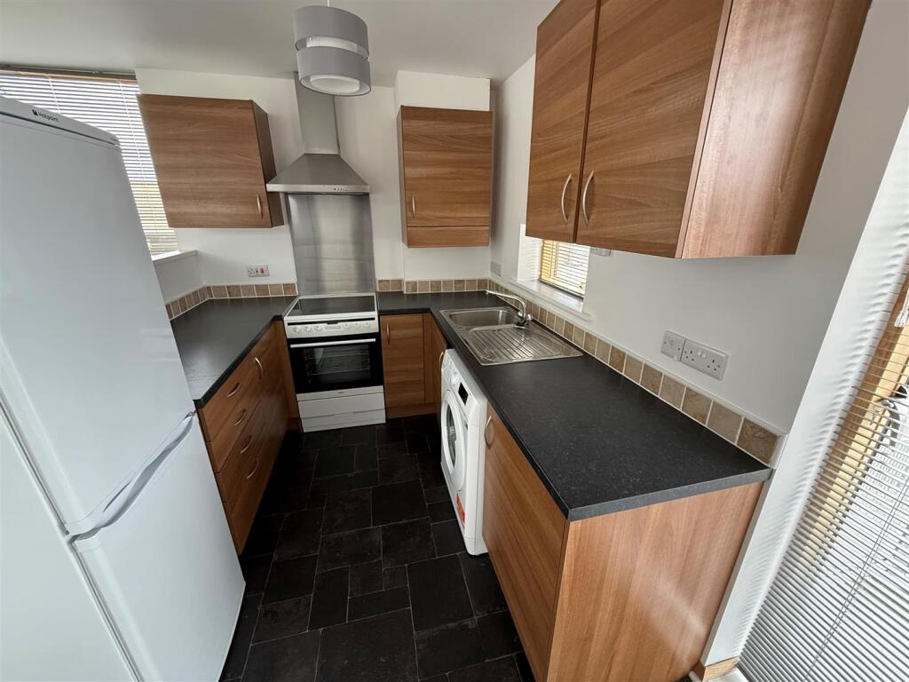 Dining Room/ Kitchen