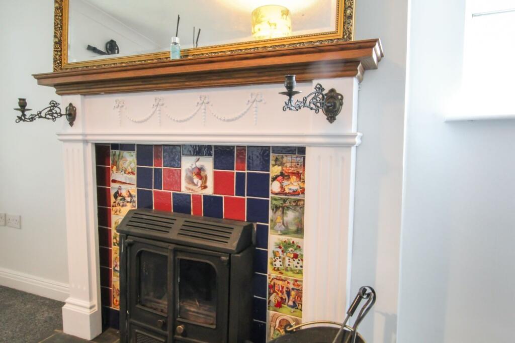 8167 T202511191003.jpg