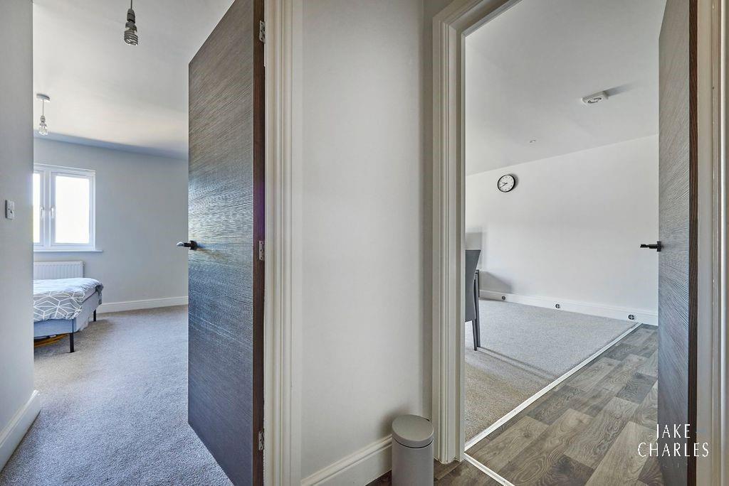 Hallway.jpg