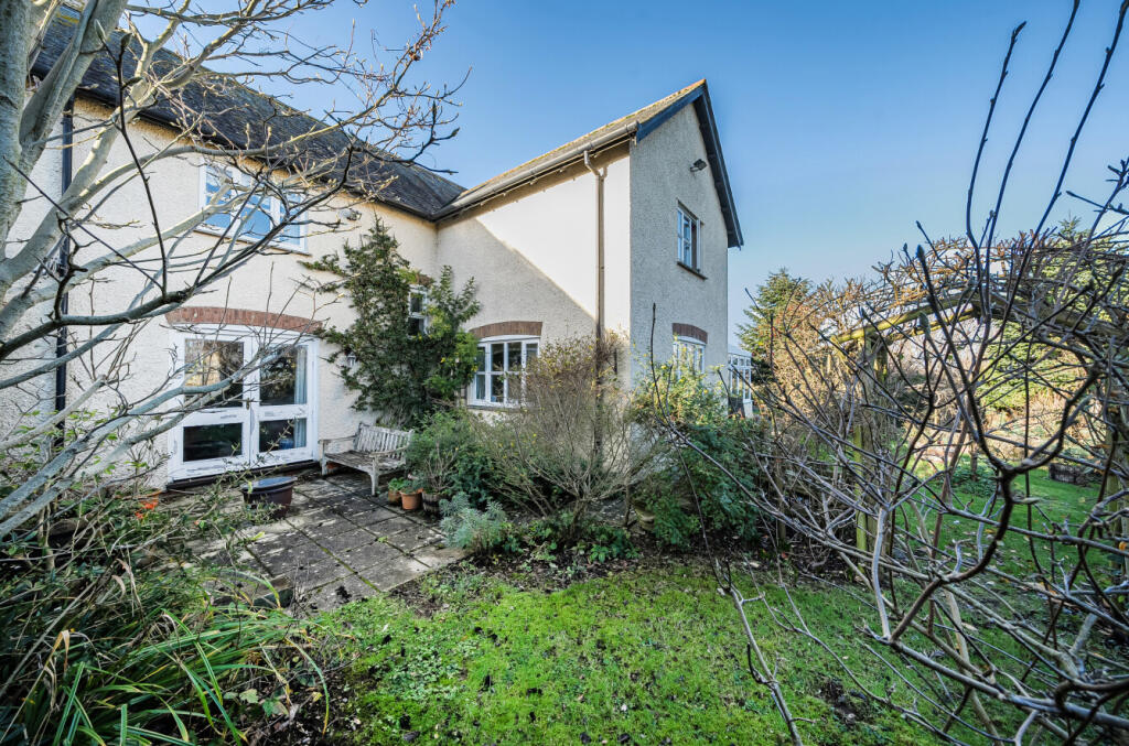 1394251-4-69455ea...